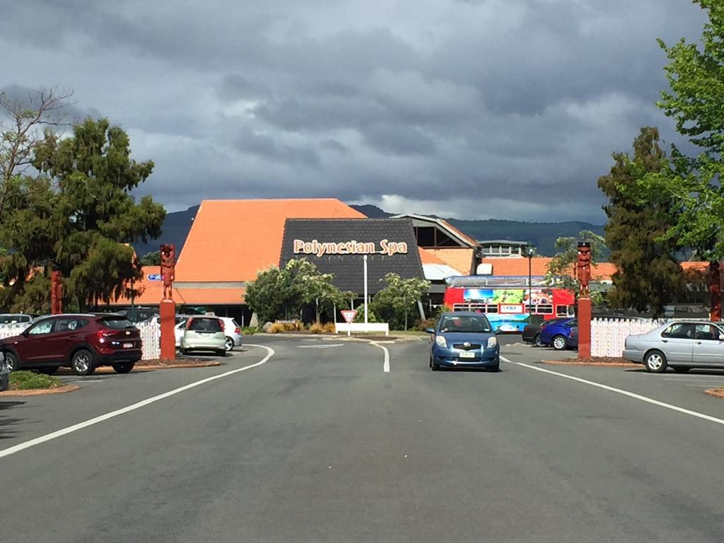 Kiwi As Guest House Rotorua Extérieur photo